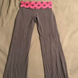 PINK yoga pants